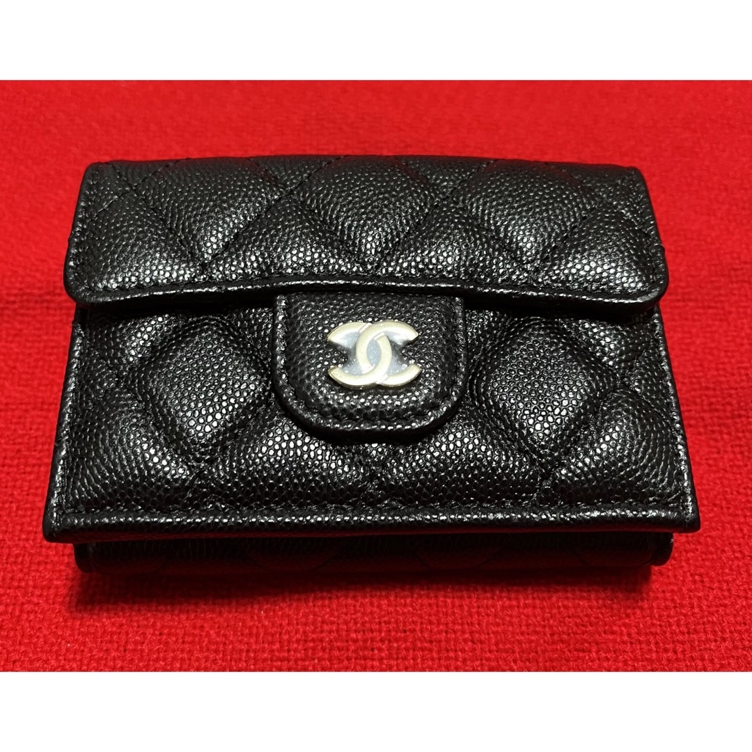 新品本物希少　CHANEL シャネル　マトラッセ　三つ折り財布　黒　ブラック