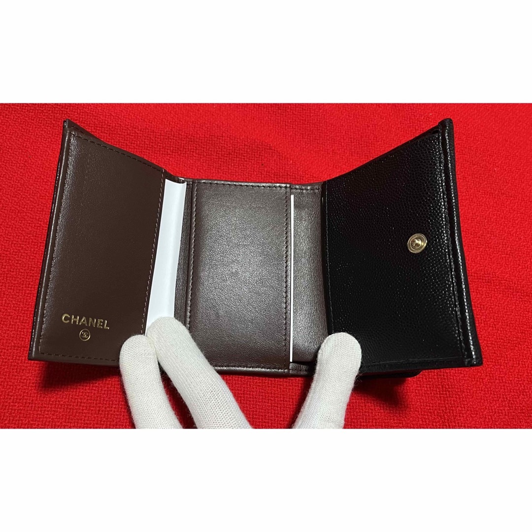 CHANEL - 新品本物希少 CHANEL シャネル マトラッセ 三つ折り財布 黒