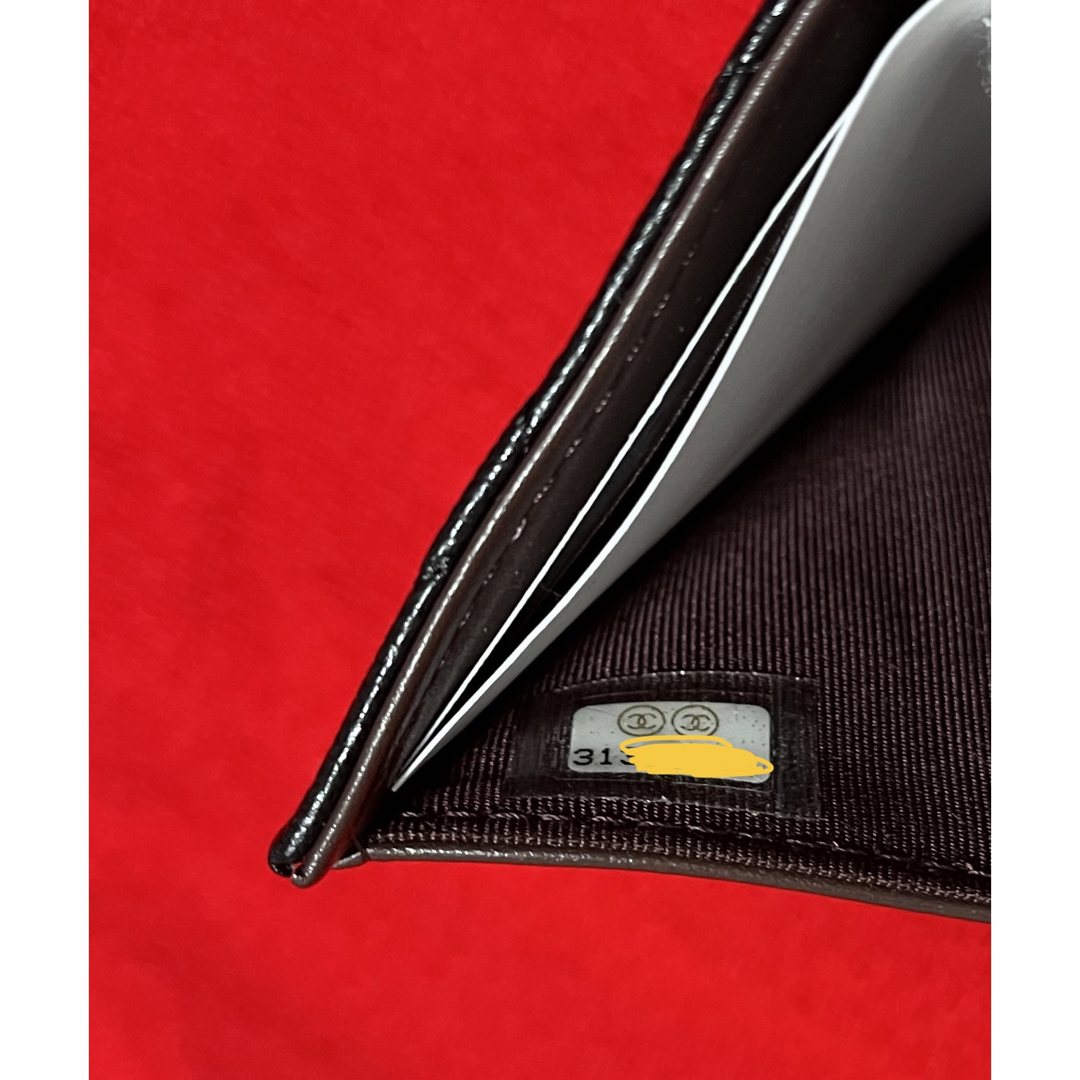 CHANEL(シャネル)の新品本物希少　CHANEL シャネル　マトラッセ　三つ折り財布　黒　ブラック レディースのファッション小物(財布)の商品写真
