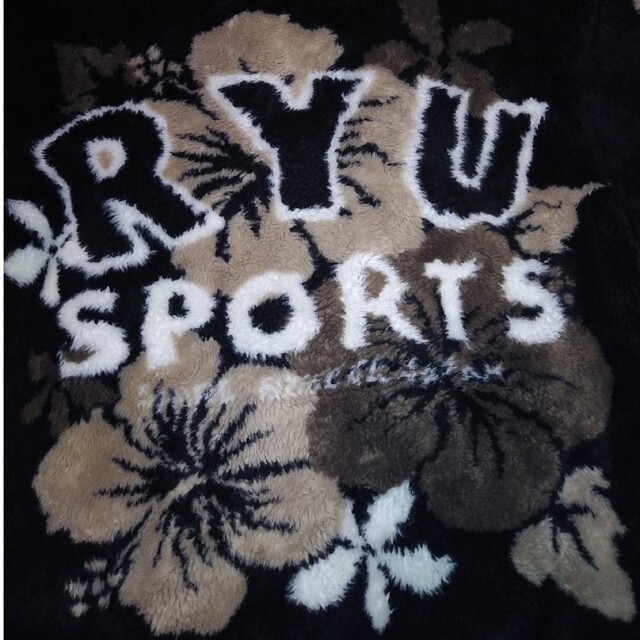 RYUSPORTS(リュウスポーツ)のリュウスポーツ。ブラック。ボアジャケット レディースのジャケット/アウター(その他)の商品写真