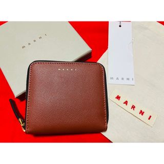 マルニ(Marni)の定価¥70400新品正規　MARNI マルニ　折り財布　茶色　ブラウン(財布)