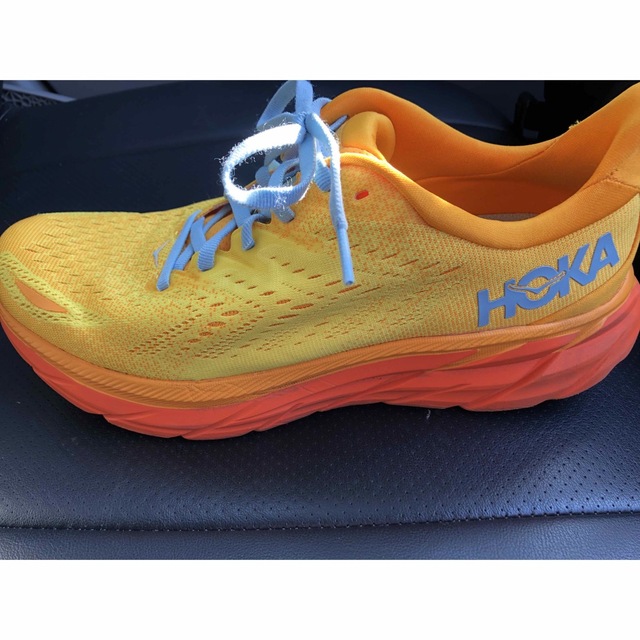 HOKA クリフトン8（26.5センチ） スポーツ/アウトドアのランニング(シューズ)の商品写真