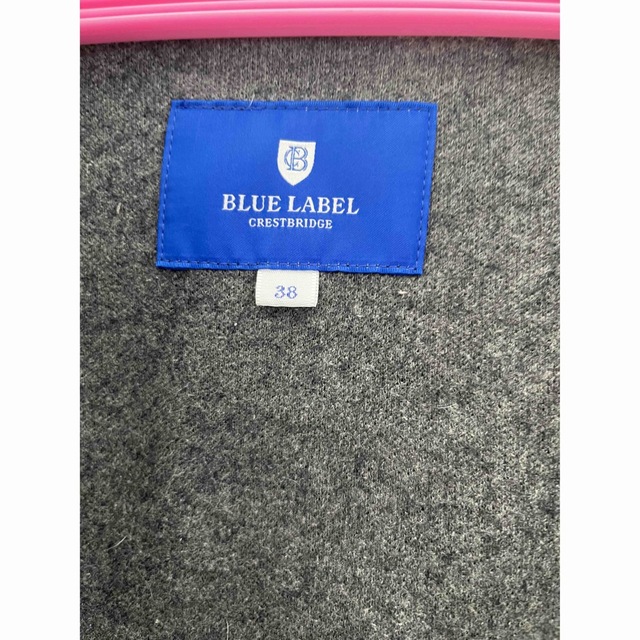 BLUE LABEL CRESTBRIDGE(ブルーレーベルクレストブリッジ)の美品 BLUE LABEL ロングコート ！値下げ中！ レディースのジャケット/アウター(ロングコート)の商品写真