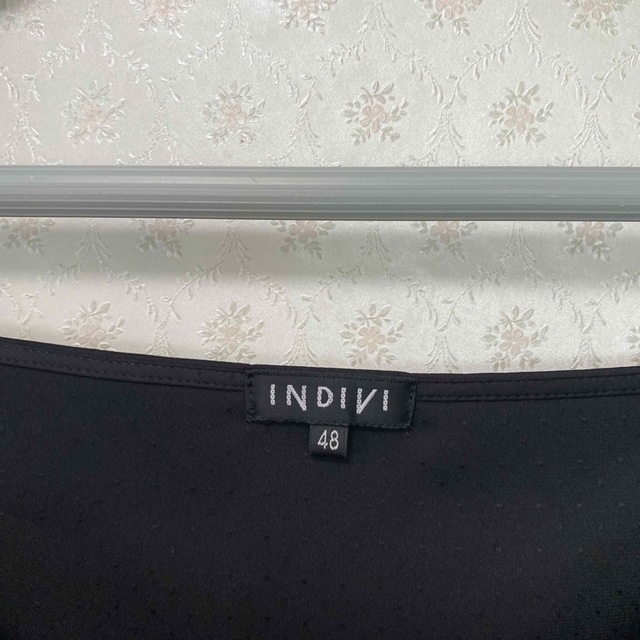 INDIVI(インディヴィ)の⭐️未使用品⭐️インディヴィ⭐️レディース⭐️ゆったりワンピース レディースのワンピース(ひざ丈ワンピース)の商品写真