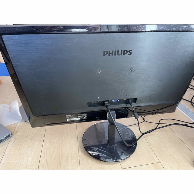 PHILIPS(フィリップス)の27インチ　ディスプレイ　PHILIPS 274E5QH IPS フルHD スマホ/家電/カメラのPC/タブレット(ディスプレイ)の商品写真