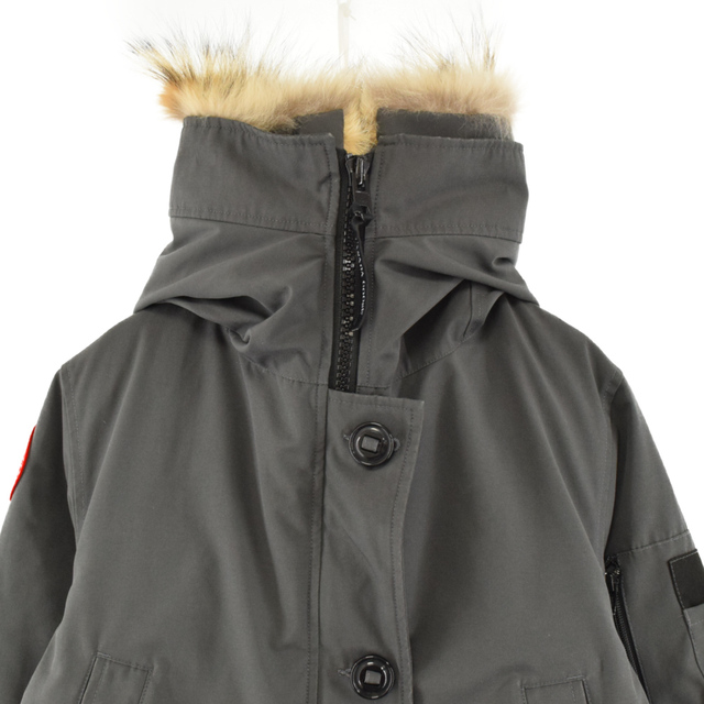 CANADA GOOSE(カナダグース)のCANADA GOOSE カナダグース LABRADOR BOMBER ラブラドール ボンバーダウンジャケット レディース グレー 7967JL レディースのジャケット/アウター(ダウンジャケット)の商品写真