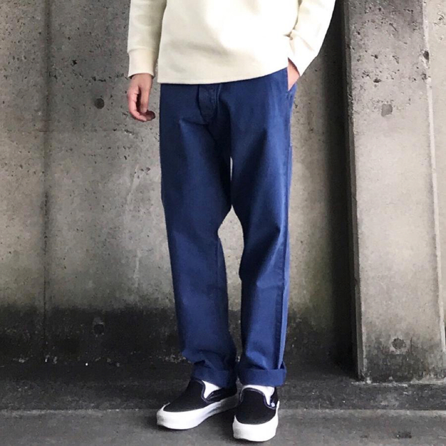 Nudie Jeans(ヌーディジーンズ)の【定価3万】NUDIE JEANS KHAKI STRAIGHT 32インチ メンズのパンツ(チノパン)の商品写真