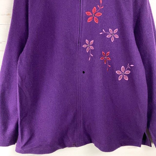 FUNNY(ファニー)のFunny Vierge 刺繍 桜柄 ハーフジップ スウェット トレーナー 紫 レディースのトップス(トレーナー/スウェット)の商品写真