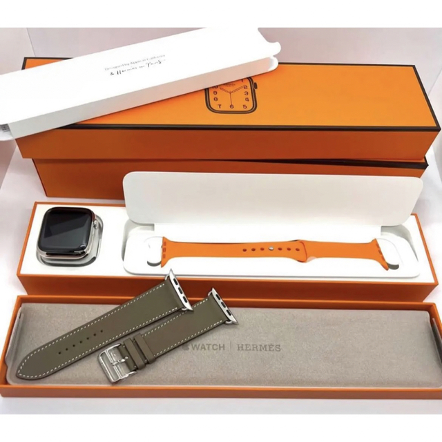 Apple Watch(アップルウォッチ)のHERMES series8 45mm アップルウォッチ　エトゥープ メンズの時計(腕時計(デジタル))の商品写真