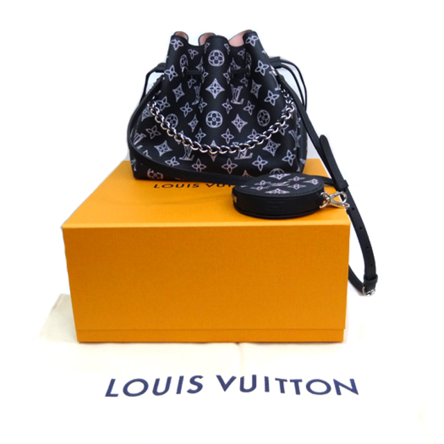 LOUIS VUITTON(ルイヴィトン)のルイ ヴィトン ベラ マヒナ ブラック ピンク モノグラム M21096 2WAY ショルダーバッグ レディースのバッグ(ショルダーバッグ)の商品写真