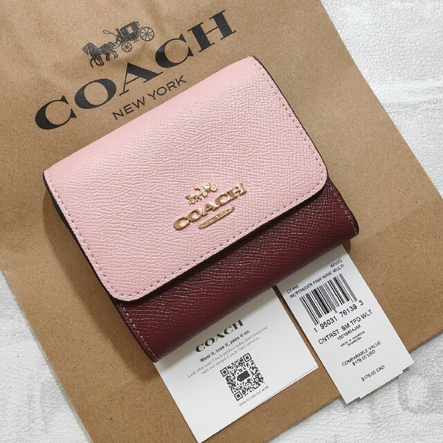 COACH - 新作☆COACH コーチ 三つ折り コンパクト ウォレット ミニ財布