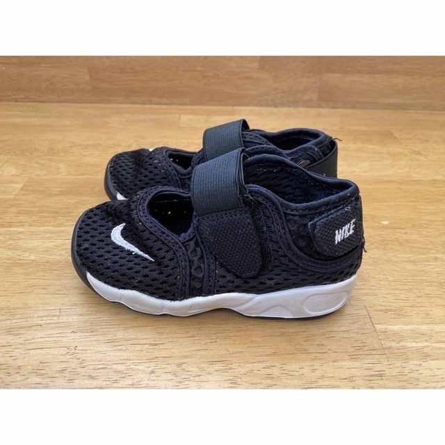 NIKE(ナイキ)のNIKE LITTLE RIFT リトルリフト キッズ/ベビー/マタニティのベビー靴/シューズ(~14cm)(サンダル)の商品写真