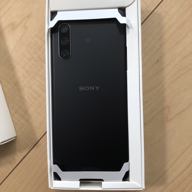 SONY(ソニー)の新品未使用 Xperia 10 IV  ブラック　Softbank スマホ/家電/カメラのスマートフォン/携帯電話(スマートフォン本体)の商品写真