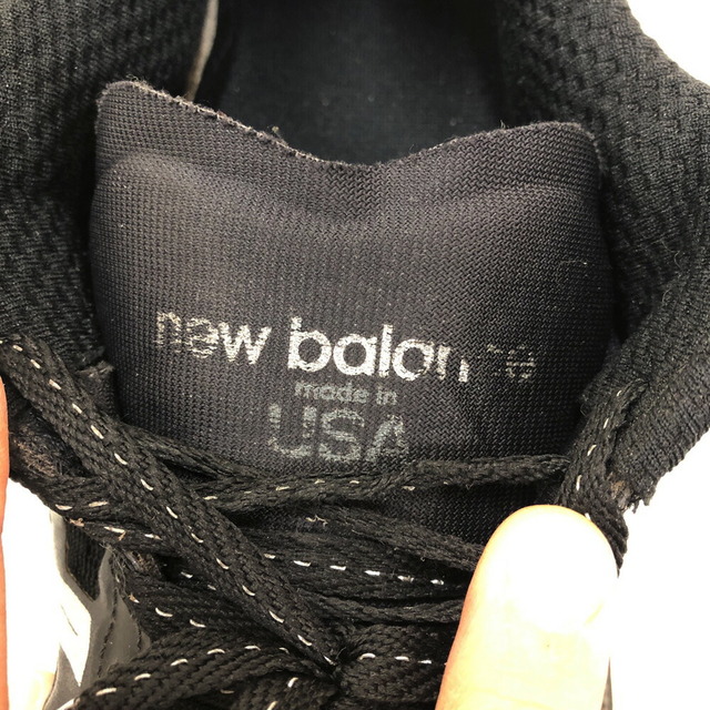 New Balance(ニューバランス)の【中古】ニューバランス NEW BALANCE MI950BS2 ミリタリー スニーカー トレーニングシューズ サイズ：US 9.5 EE WIDE ブラック MADE IN U.S.A　古着 mellow メンズの靴/シューズ(スニーカー)の商品写真