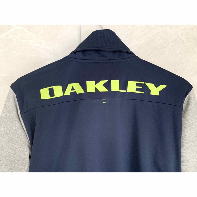 Oakley(オークリー)の新品 14300円 OAKLEY オークリー ブルゾン M メンズのジャケット/アウター(ブルゾン)の商品写真