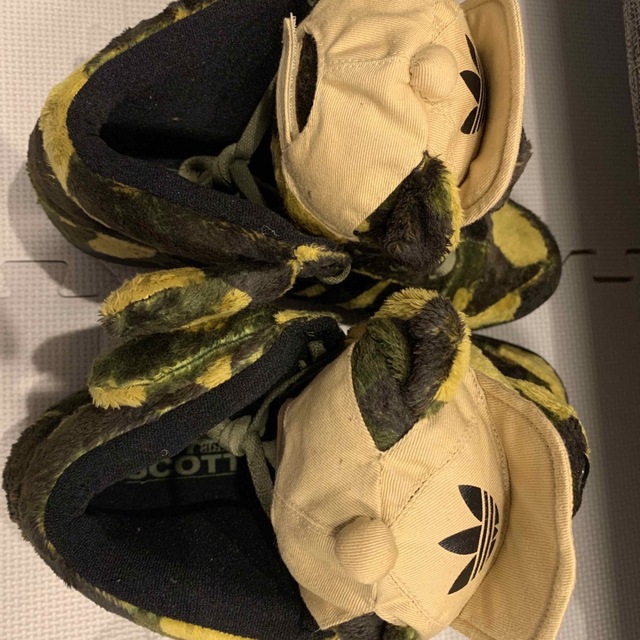 JEREMY SCOTT(ジェレミースコット)のadidas JS CAMOBEAR スニーカー メンズの靴/シューズ(スニーカー)の商品写真