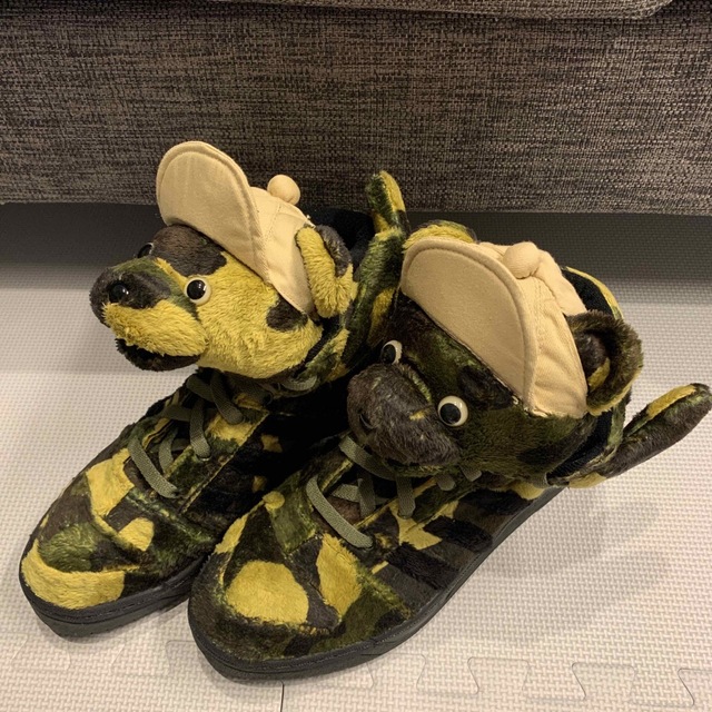 JEREMY SCOTT(ジェレミースコット)のadidas JS CAMOBEAR スニーカー メンズの靴/シューズ(スニーカー)の商品写真