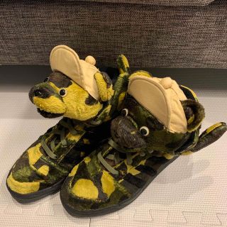 ジェレミースコット(JEREMY SCOTT)のadidas JS CAMOBEAR スニーカー(スニーカー)