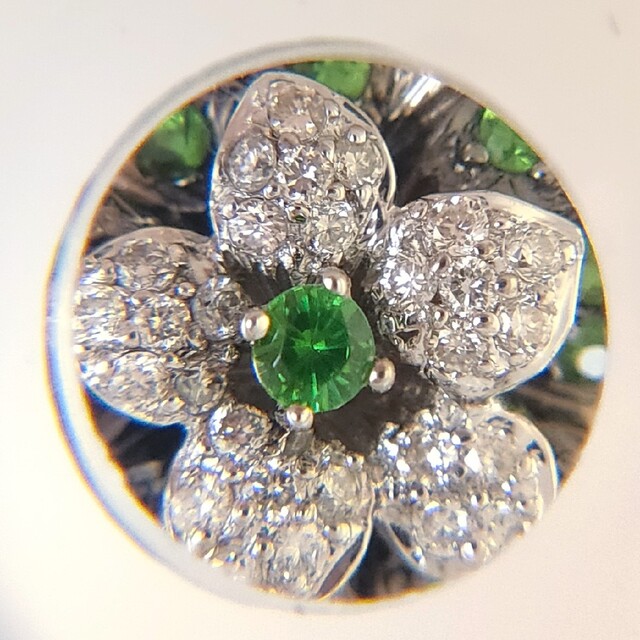 ダイヤモンド×グリーングロッシュラーガーネット ネックレス K18WG 8.7g ダイヤモンド×グリーングロッシュラーガーネット ネックレス K18WG 8.7g