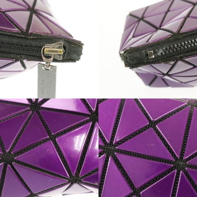 ISSEY MIYAKE(イッセイミヤケ)のバオバオ イッセイミヤケ ポーチ 中古 メタリックパープル ビニル BAOBAO ISSEY MIYAKE 【中古】 | コスメ ブランド小物 トラベル ファッション ユニセックス Bランク レディースのファッション小物(ポーチ)の商品写真