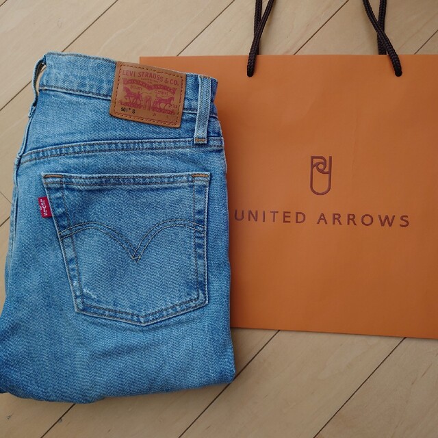 UNITED ARROWS(ユナイテッドアローズ)のLevi'sリーバイス501ハイウエストスキニーヴィンテージ春デニムW25L26 レディースのパンツ(デニム/ジーンズ)の商品写真