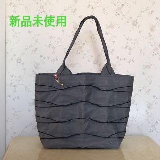 はなのママ様専用　新品　未使用　超軽量　畳のヘリバッグ　ブローチ付き(バッグ)