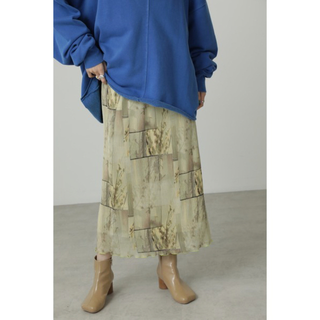 ROSE BUD(ローズバッド)のCREOLME フォトプリントシアースカート 美品 AMERI todayful レディースのスカート(ロングスカート)の商品写真