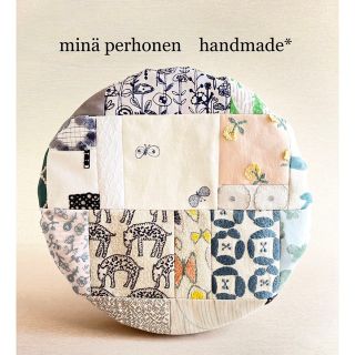 mina perhonen - ミナペルホネン 座布団カバー チェアパッド ハンドメイド パッチワーク はぎれの通販 by nina's shop| ミナペルホネンならラクマ mina perhonen - ミナペルホネン 座布団カバー チェアパッド ハンドメイド パッチワーク はぎれの通販 by nina's shop| ミナペルホネンならラクマ