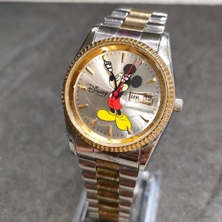 ディズニー(Disney)のジャンク品　Disney　ディズニー　ミッキー　時計　ゴールド(腕時計(アナログ))