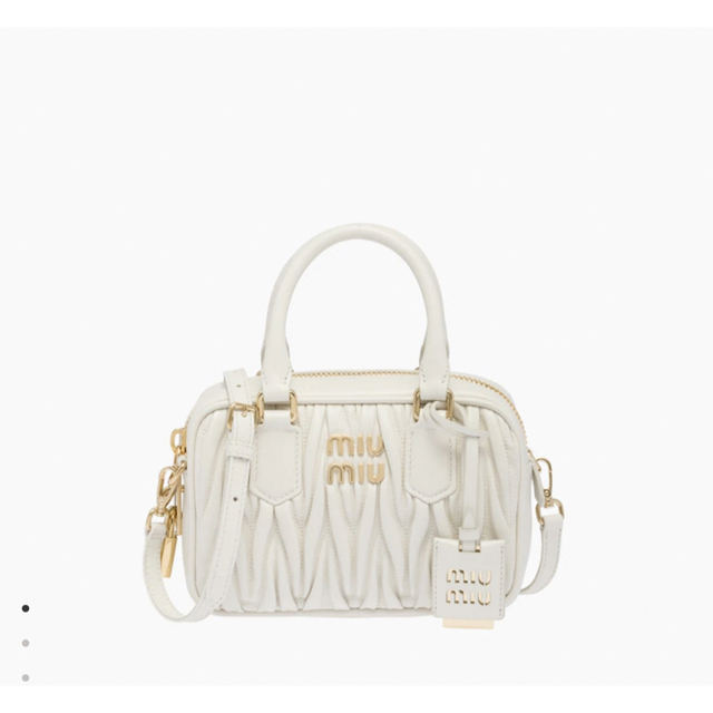 miumiu マテラッセレザートップハンドルスモール バッグ