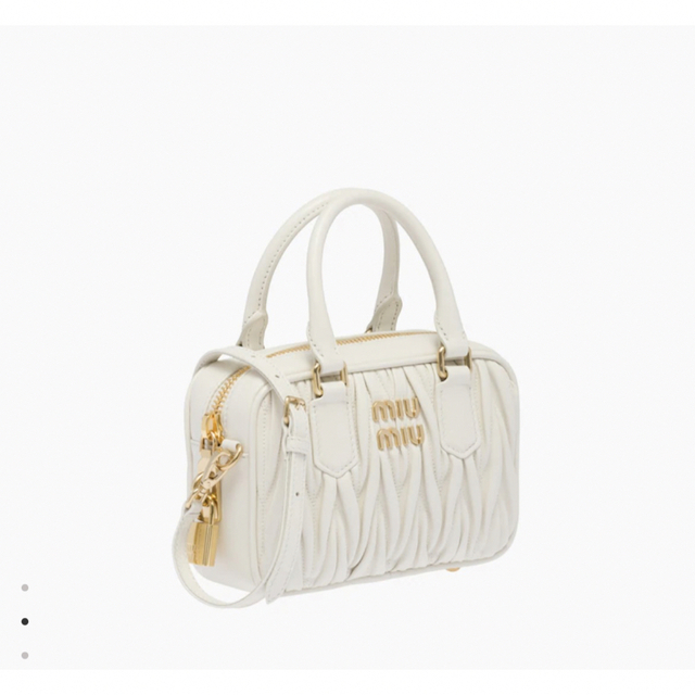 miumiu - 新品 miumiu ミュウミュウ マテラッセレザー トップハンドル