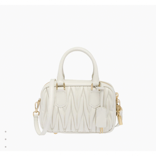 miumiu - 新品 miumiu ミュウミュウ マテラッセレザー トップハンドル