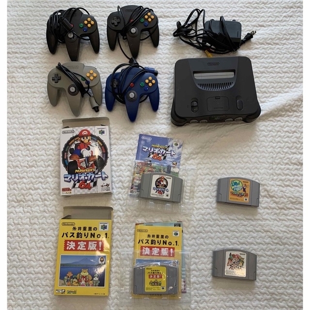 ニンテンドー64とソフトのセット