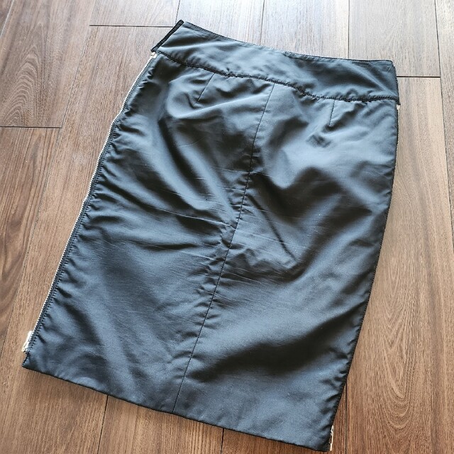 MAYSON GREY(メイソングレイ)のMAYSON GREY⭐両サイドファスナーのタイトスカート レディースのスカート(ひざ丈スカート)の商品写真