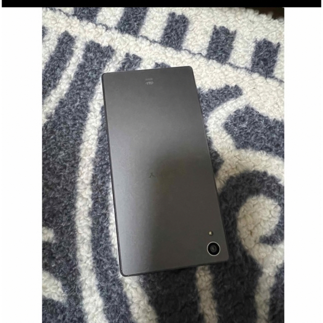 SONY(ソニー)のSONY Xperia SOV32 ブラック　Android 美品 スマホ/家電/カメラのスマートフォン/携帯電話(スマートフォン本体)の商品写真