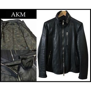 エイケイエム(AKM)のXL 美品 AKM エイケイエム 牛革 裏地 迷彩柄 シングル ライダース(ライダースジャケット)