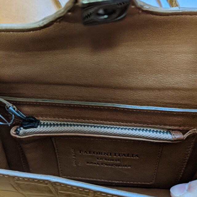 FALORNI(ファロルニ)のFALORNIファロルニ　クロコダイルバッグ新品 レディースのバッグ(ショルダーバッグ)の商品写真