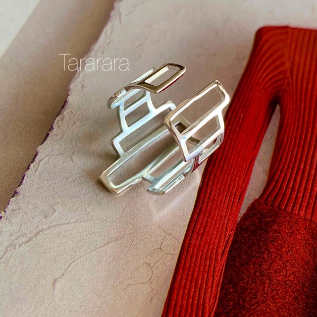 ●silver925 凸凹rectangle ring●金属アレルギー対応 レディースのアクセサリー(リング(指輪))の商品写真