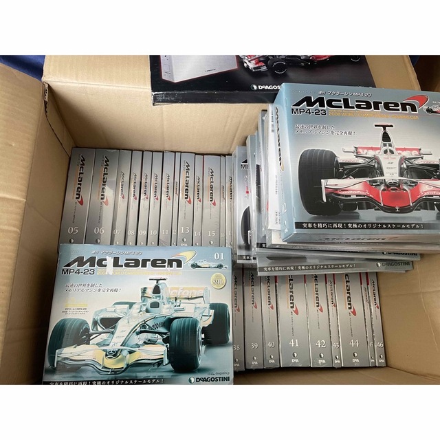 再入荷】 マクラーレン MP4-23 ディアゴスティーニ 1〜65巻 全巻セット