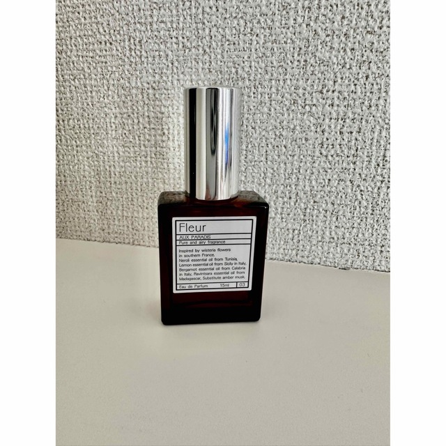 AUX PARADIS(オゥパラディ)のAUX PARADIS オードパルファム Fleur コスメ/美容の香水(ユニセックス)の商品写真