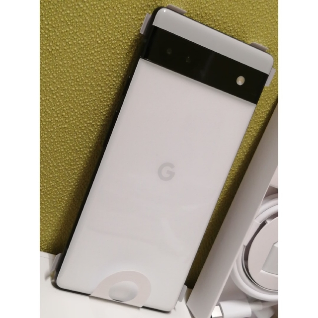 Google Pixel(グーグルピクセル)の【新品未使用】Google Pixel 6a 人気ホワイト白 SIMフリー スマホ/家電/カメラのスマートフォン/携帯電話(スマートフォン本体)の商品写真