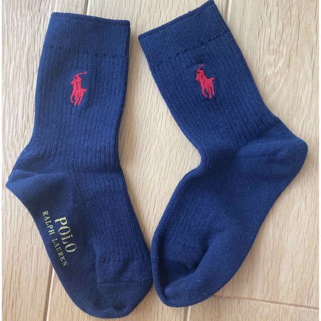 Ralph Lauren(ラルフローレン)の美品　ラルフローレン  キッズ　靴下　紺　15㎝ キッズ/ベビー/マタニティのこども用ファッション小物(靴下/タイツ)の商品写真