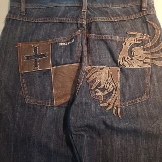 純正ショッピング W32 ペレペレ ポケットロゴ刺繍 デニムショート