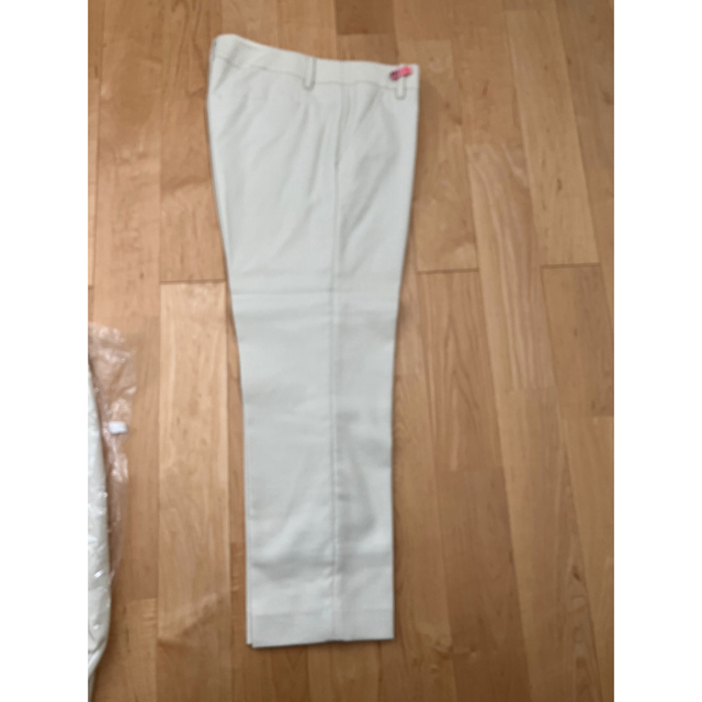 Spick & Span(スピックアンドスパン)の401スピックアンドスパン、白スーツパンツ、スーツ上下セット レディースのフォーマル/ドレス(スーツ)の商品写真