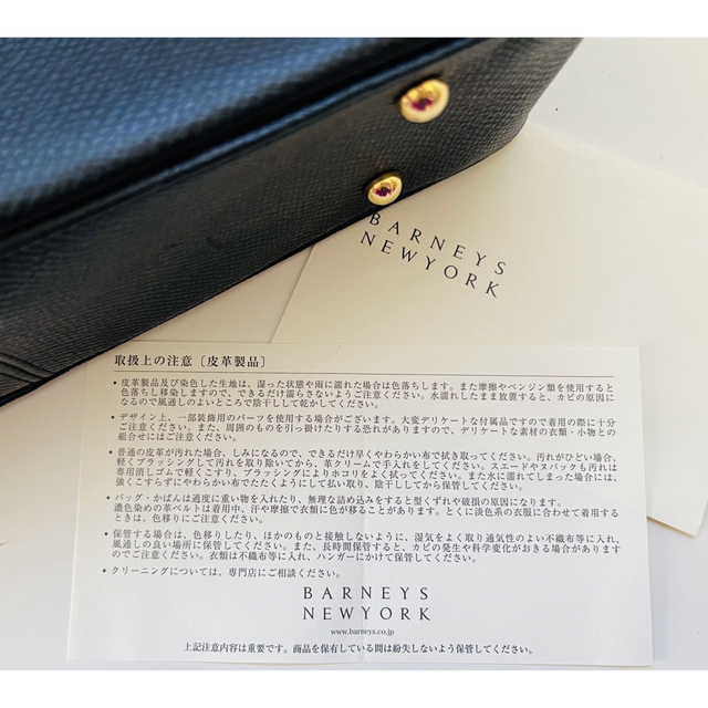 BARNEYS NEW YORK(バーニーズニューヨーク)の〈卒業・卒園・入学・入園〉バーニーズニューヨークセレモニーバッグ レディースのバッグ(ハンドバッグ)の商品写真