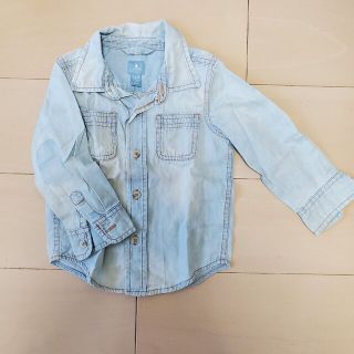 ベビーギャップ(babyGAP)のbabyGapのデニムシャツ　サイズ90(ジャケット/上着)