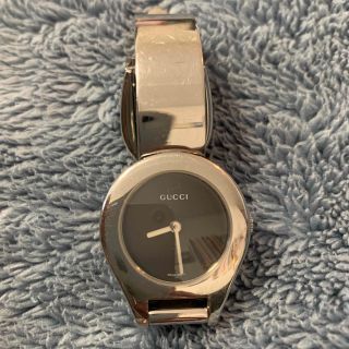 グッチ(Gucci)のGUCCI  レディース　腕時計　6700L(腕時計)