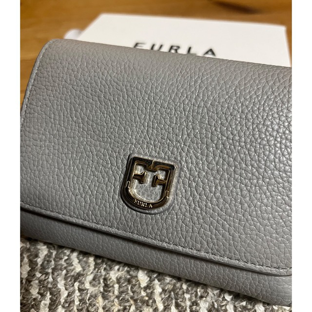 FURLA コンパクトウォレット　折り財布