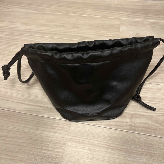 room306 CONTEMPORARY(ルームサンマルロクコンテンポラリー)のLeather Drawstring Bag レディースのバッグ(ショルダーバッグ)の商品写真