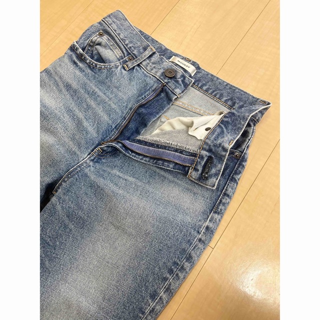 moussy(マウジー)の★美品★ moussy / MVS FLARE フレアデニム ジーンズ 27 レディースのパンツ(デニム/ジーンズ)の商品写真